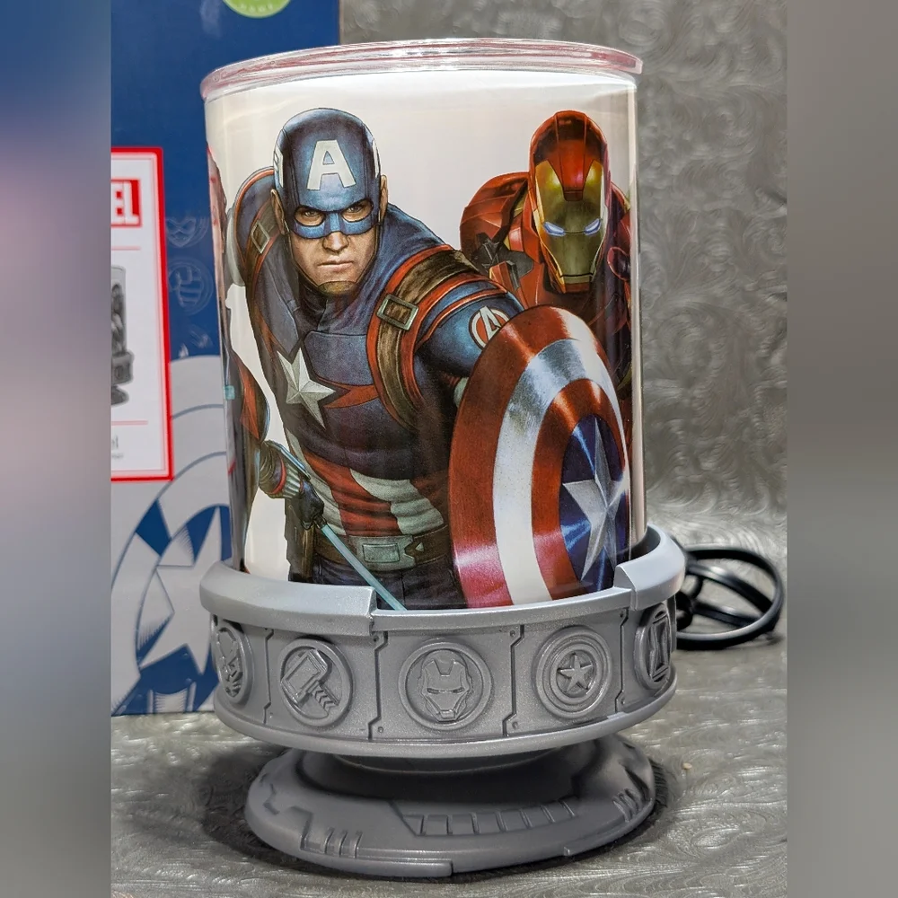 NIB Scentsy Marvel Captain America Avengers Electric Candle Warmer Iron Man